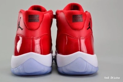 (GS) 637 WellDesigned RETRO BG JORDAN 11 734 AIR 1023